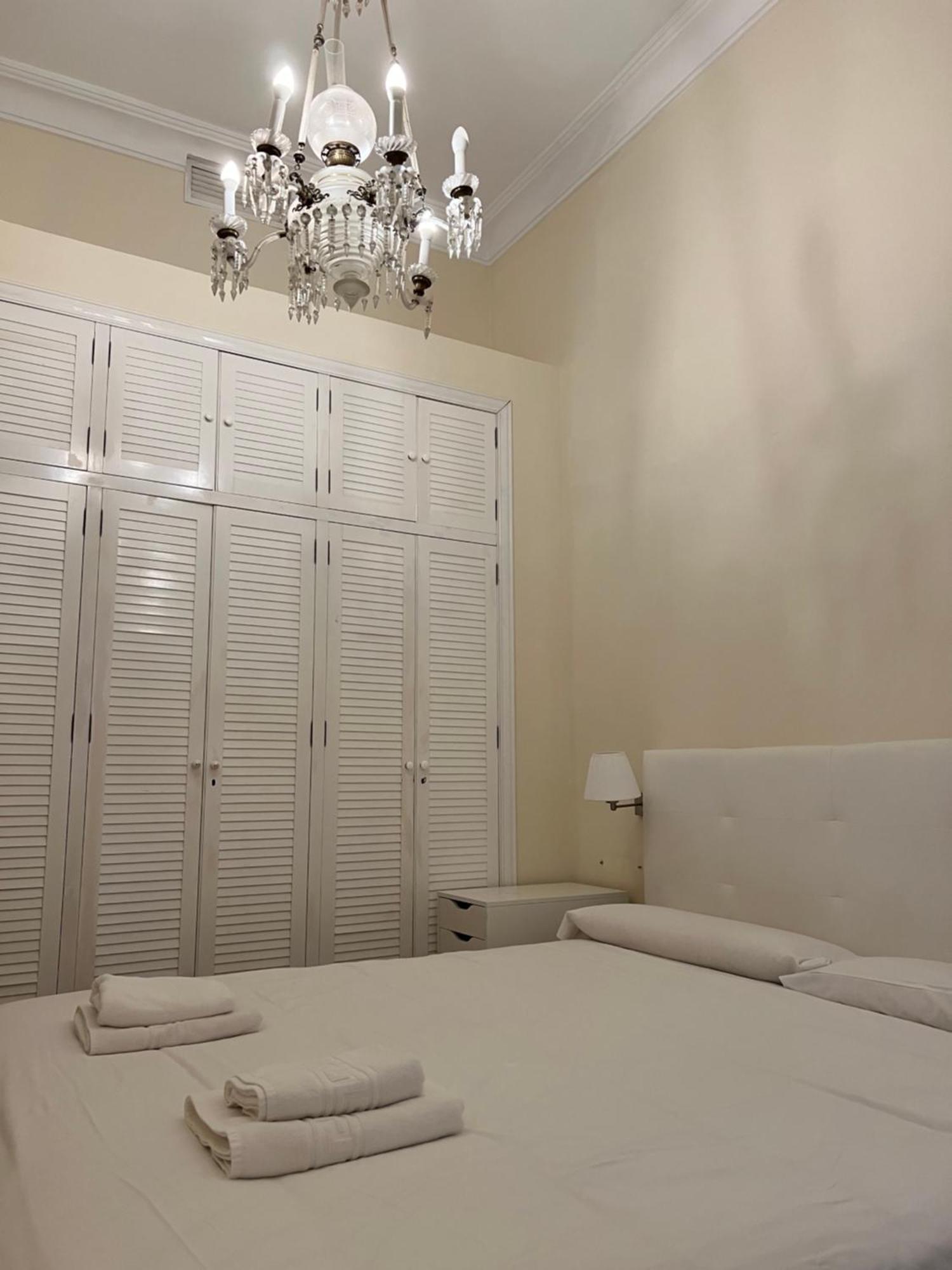 Wellhome En El Mercado Del Arenal, Plaza De Toros Apartment *